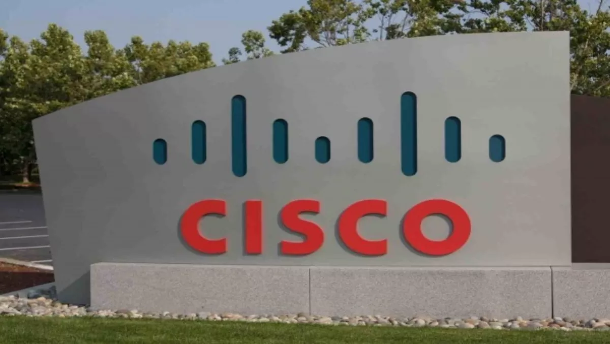 Cisco cans hosted email service