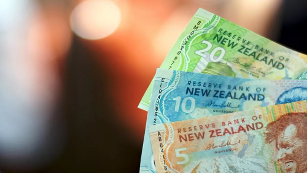 Xero bosses sell shares to allow others on board