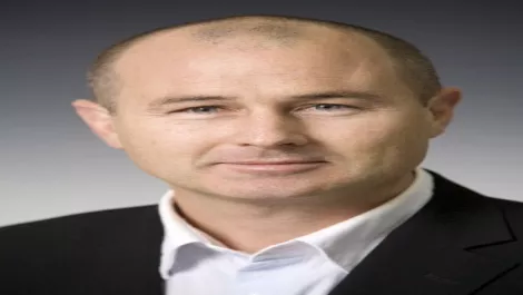 Richard paul   head shoulder shot1