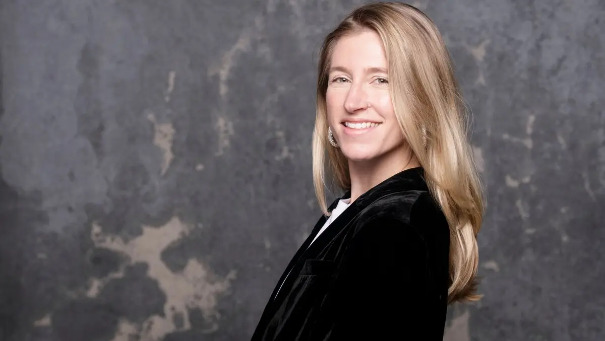 Deel urges Australian bosses to rethink remote work