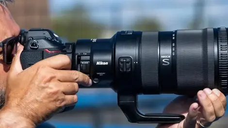 Nikon launches 120-300mm f/2.8 lens with teleconverter